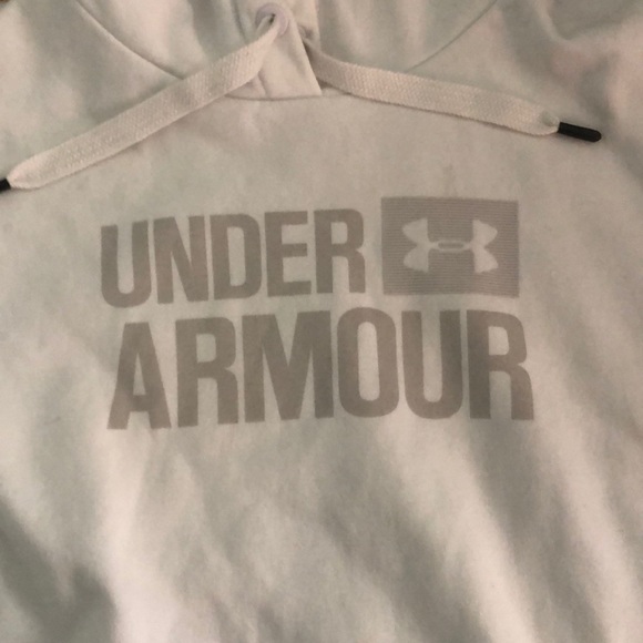 I am selling a white and grey sweatshirt. - Picture 2 of 4